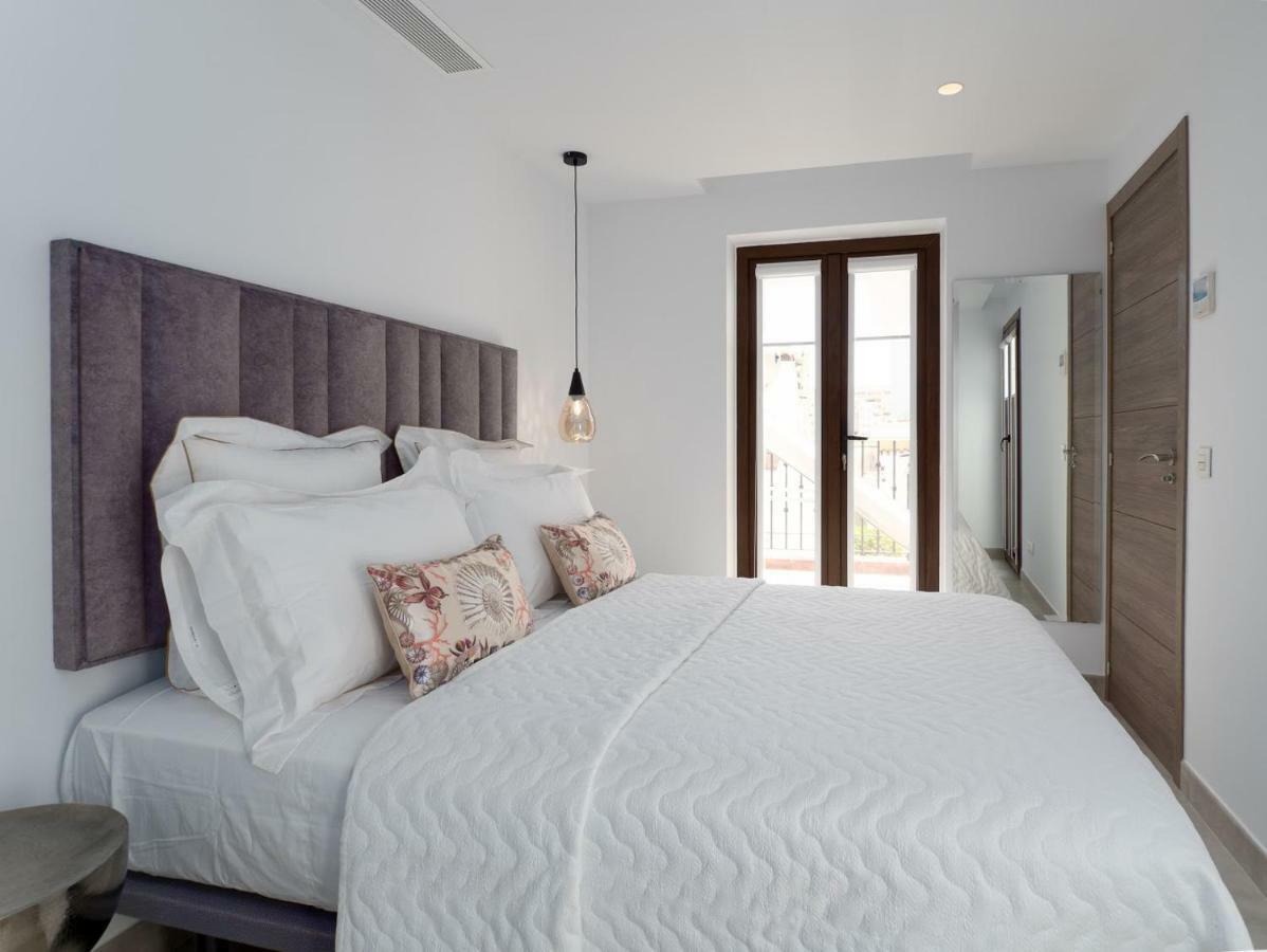 Marbella Old Town : Luxury Townhouse Villa Bagian luar foto